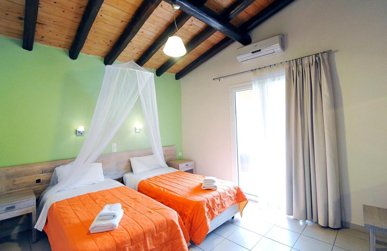 Pyramid City Apartments Agios Spyridon  Zimmer foto