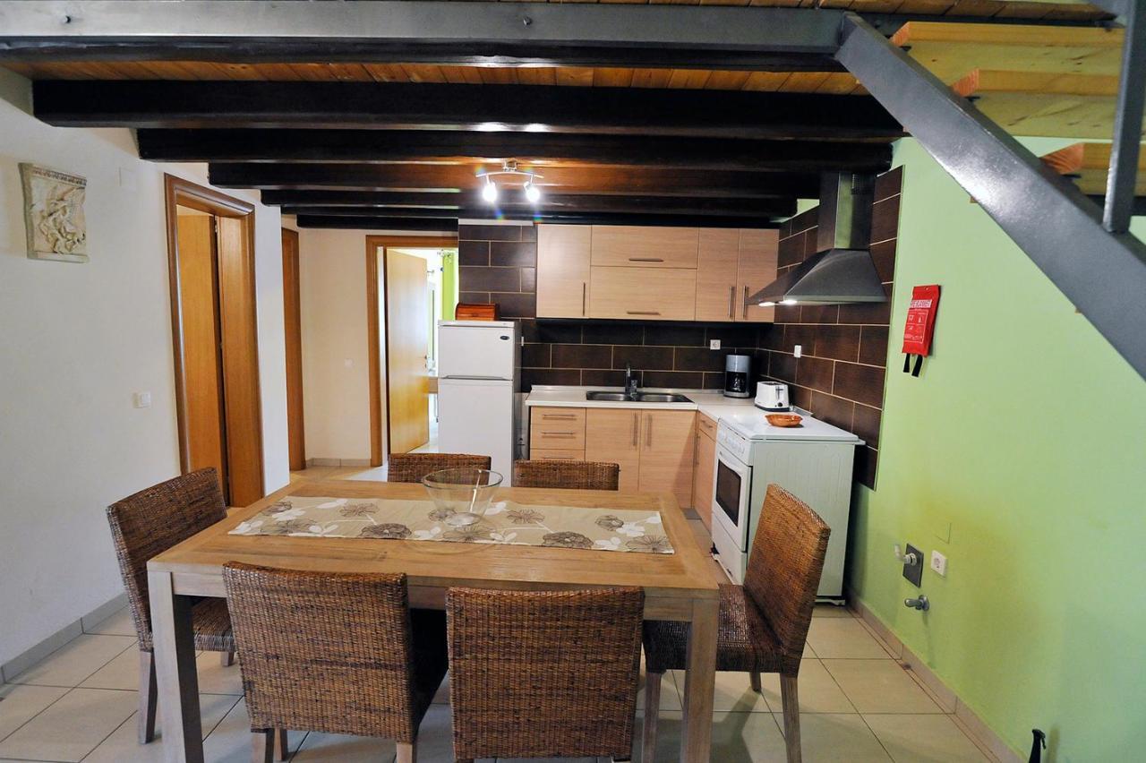 Pyramid City Apartments Agios Spyridon  Zimmer foto